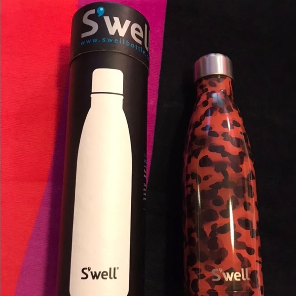 Swell cheetah water bottle